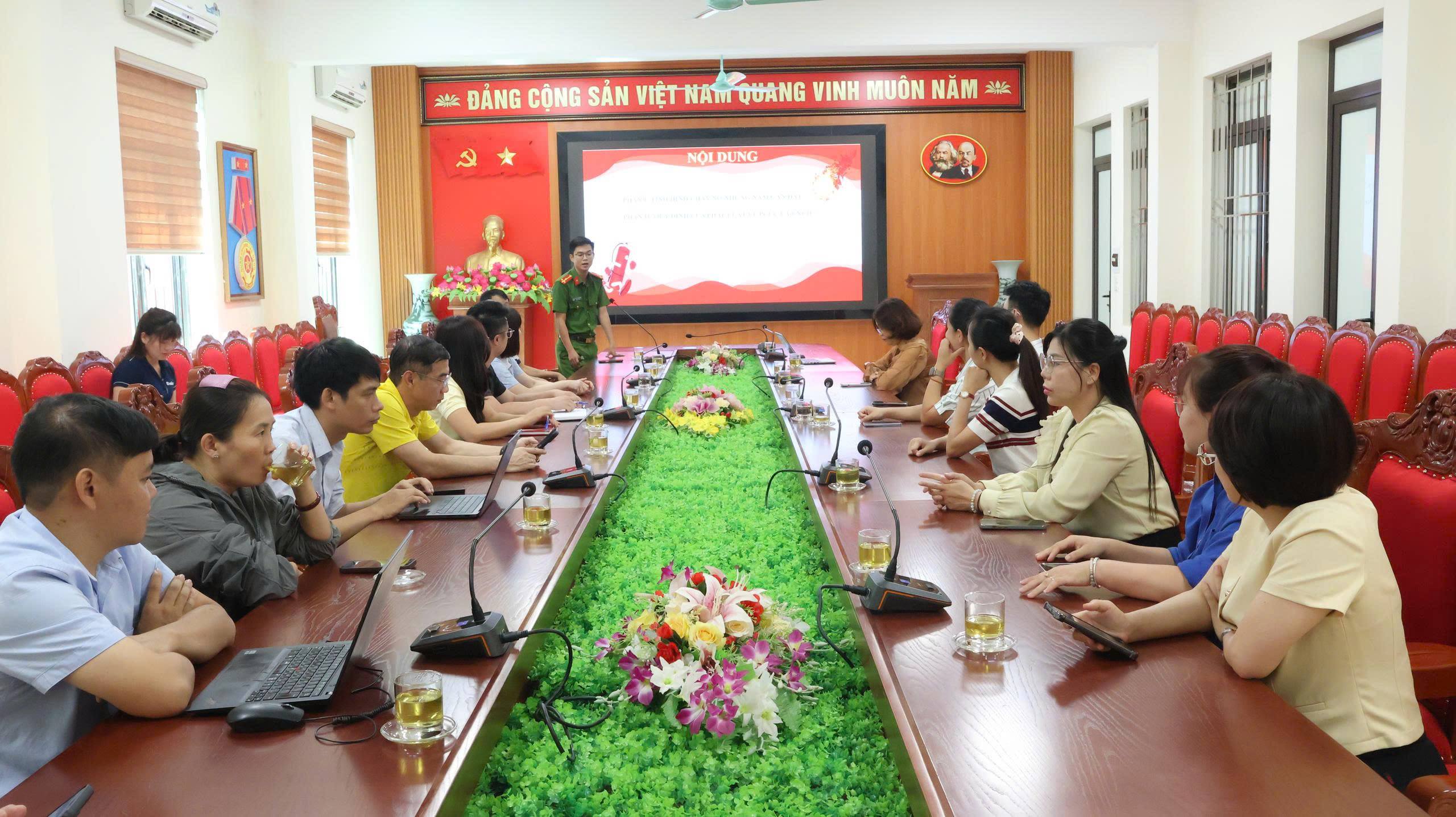 anh tin bai
